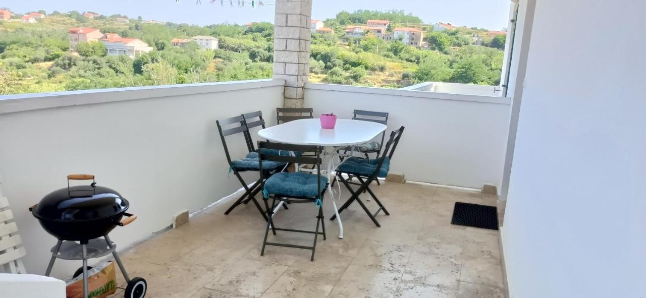 Apartments Mira Lopar Ngoại thất bức ảnh