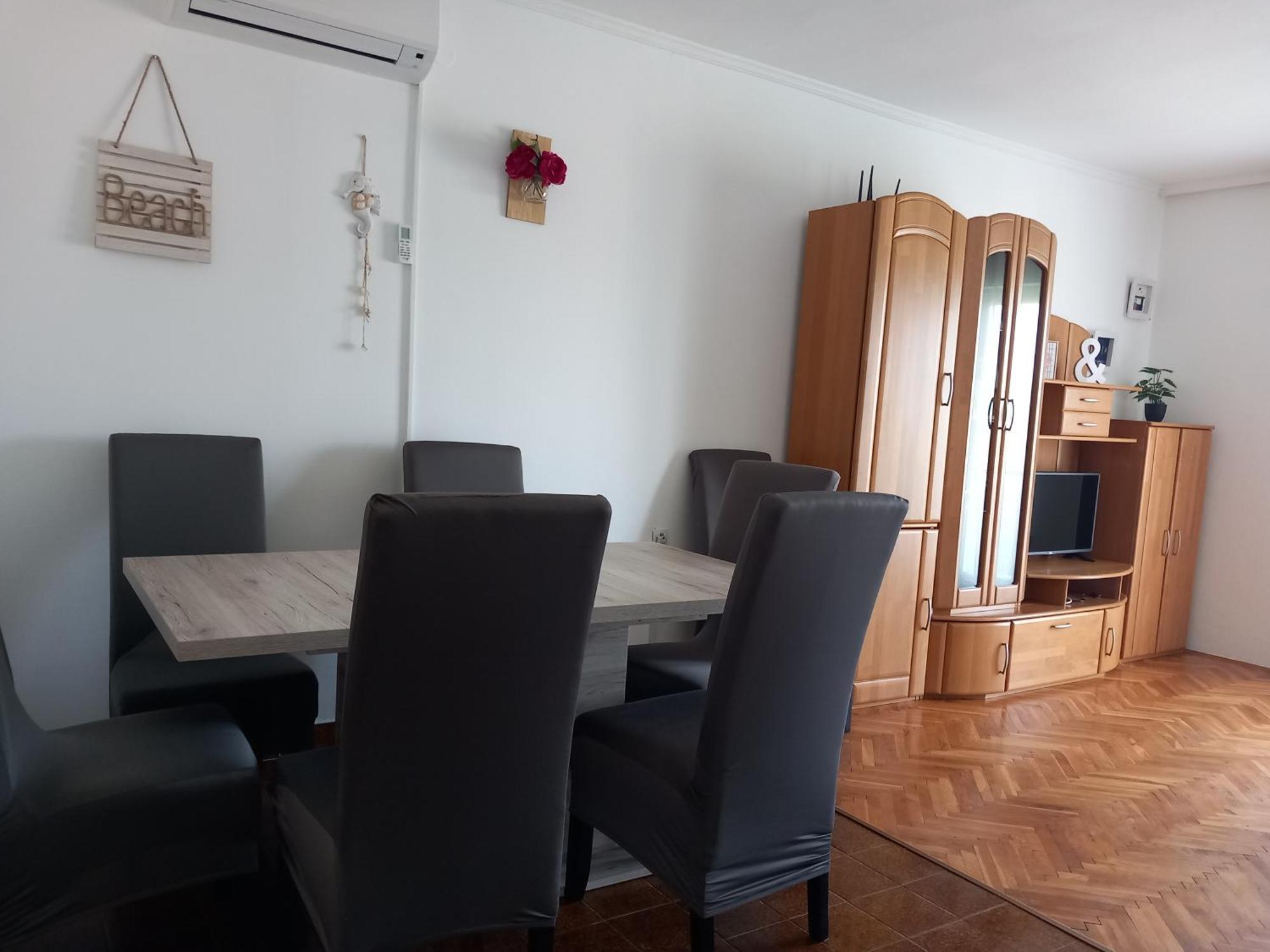 Apartments Mira Lopar Phòng bức ảnh